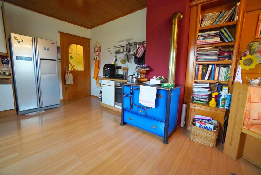 2cb8de37-f66b-45fc-8c44-788ffc8c2cde