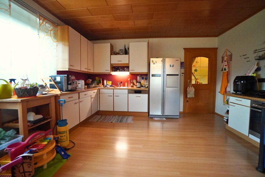 fe1aae8b-1e99-437b-83ee-1552fda0ff6a